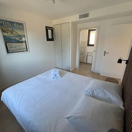 וילה Villagassin 380